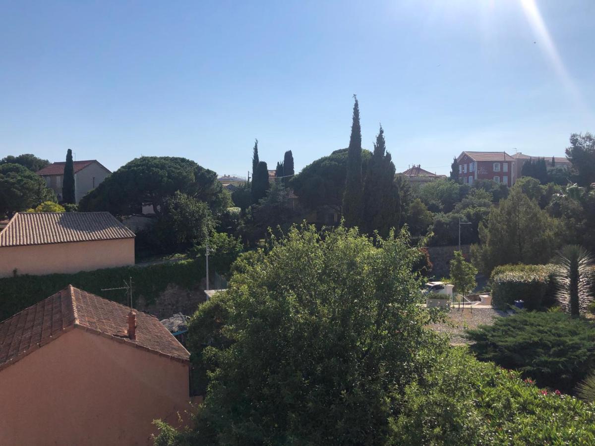 Bandol: Elegant Et Cosy 2 Pieces, Proche Ville Et Plage Kültér fotó