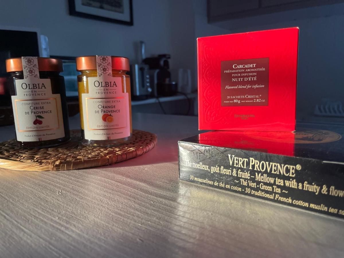 Bandol: Elegant Et Cosy 2 Pieces, Proche Ville Et Plage Kültér fotó